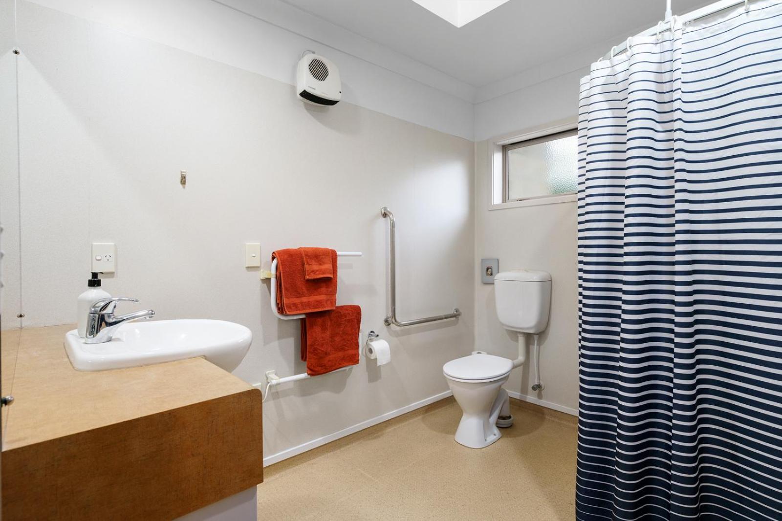 Sunny, Quiet, 2-Bedroom Unit In Fabulous Location! Cambridge Exterior foto